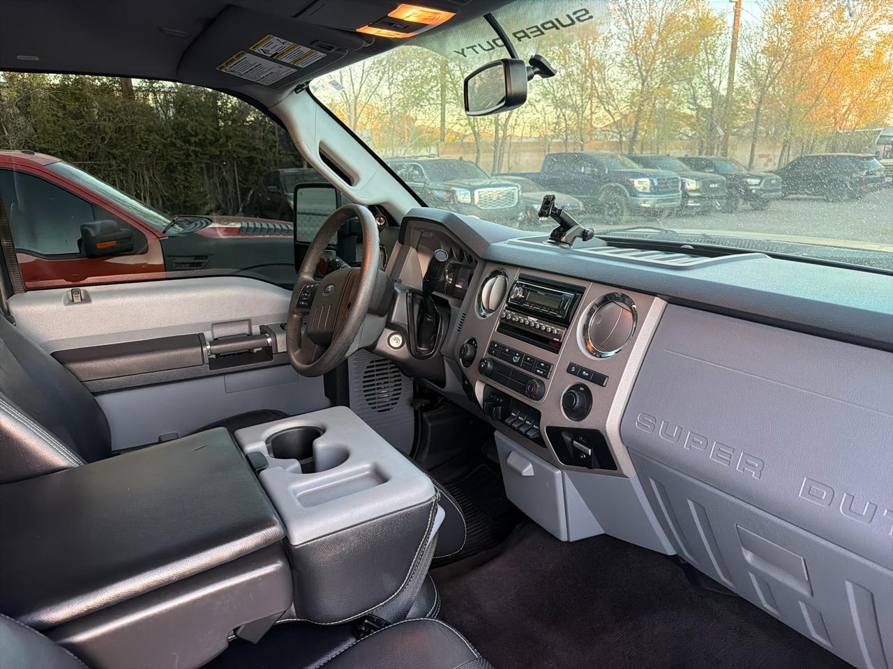 Ford F-250 SD XLT Crew Cab 4WD 2016