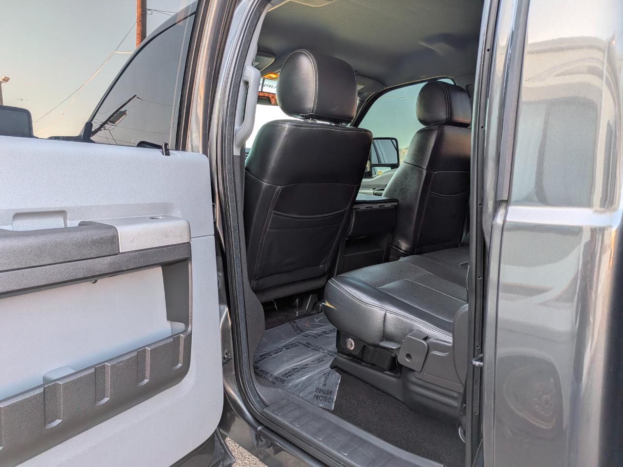 Ford F-250 SD XLT Crew Cab 4WD 2016