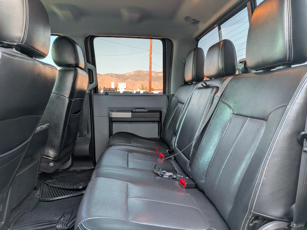 Ford F-250 SD XLT Crew Cab 4WD 2016