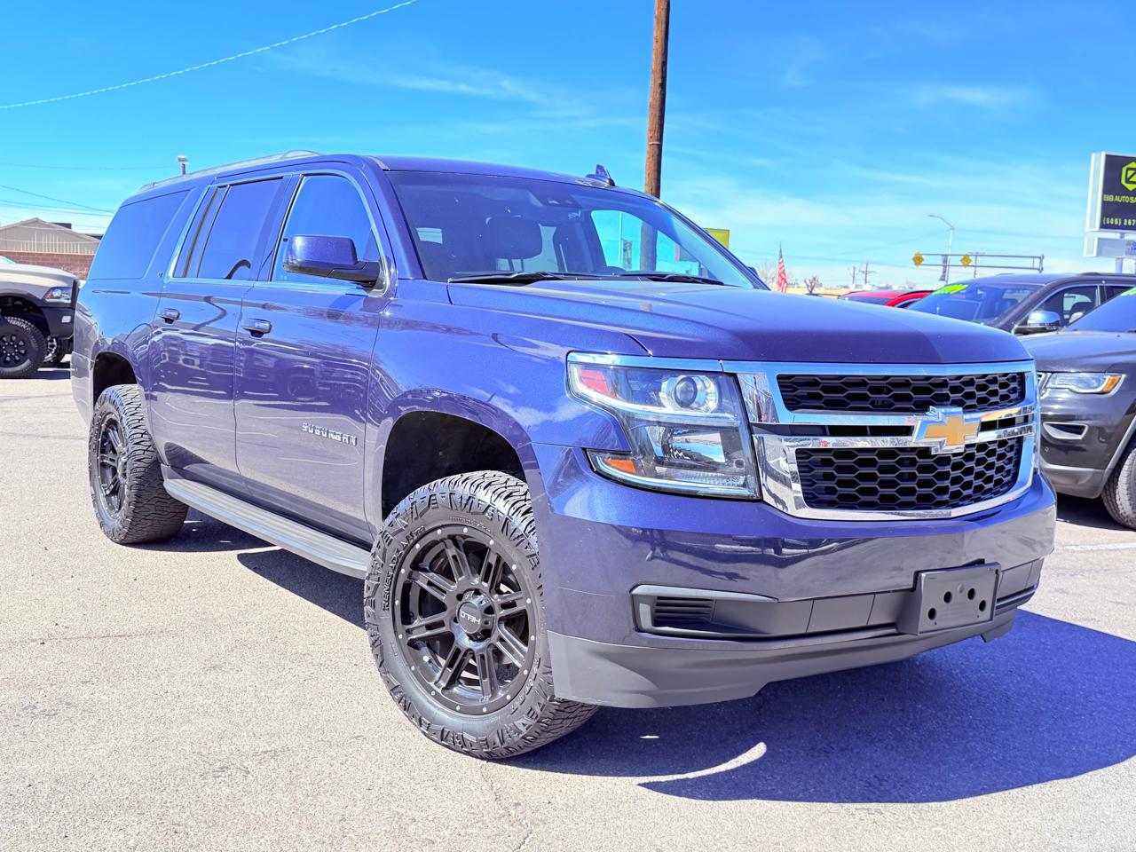 Chevrolet Suburban LT 4WD 2019