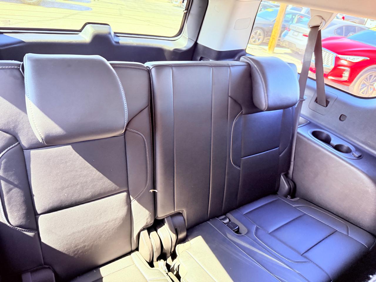 Chevrolet Suburban LT 4WD 2019