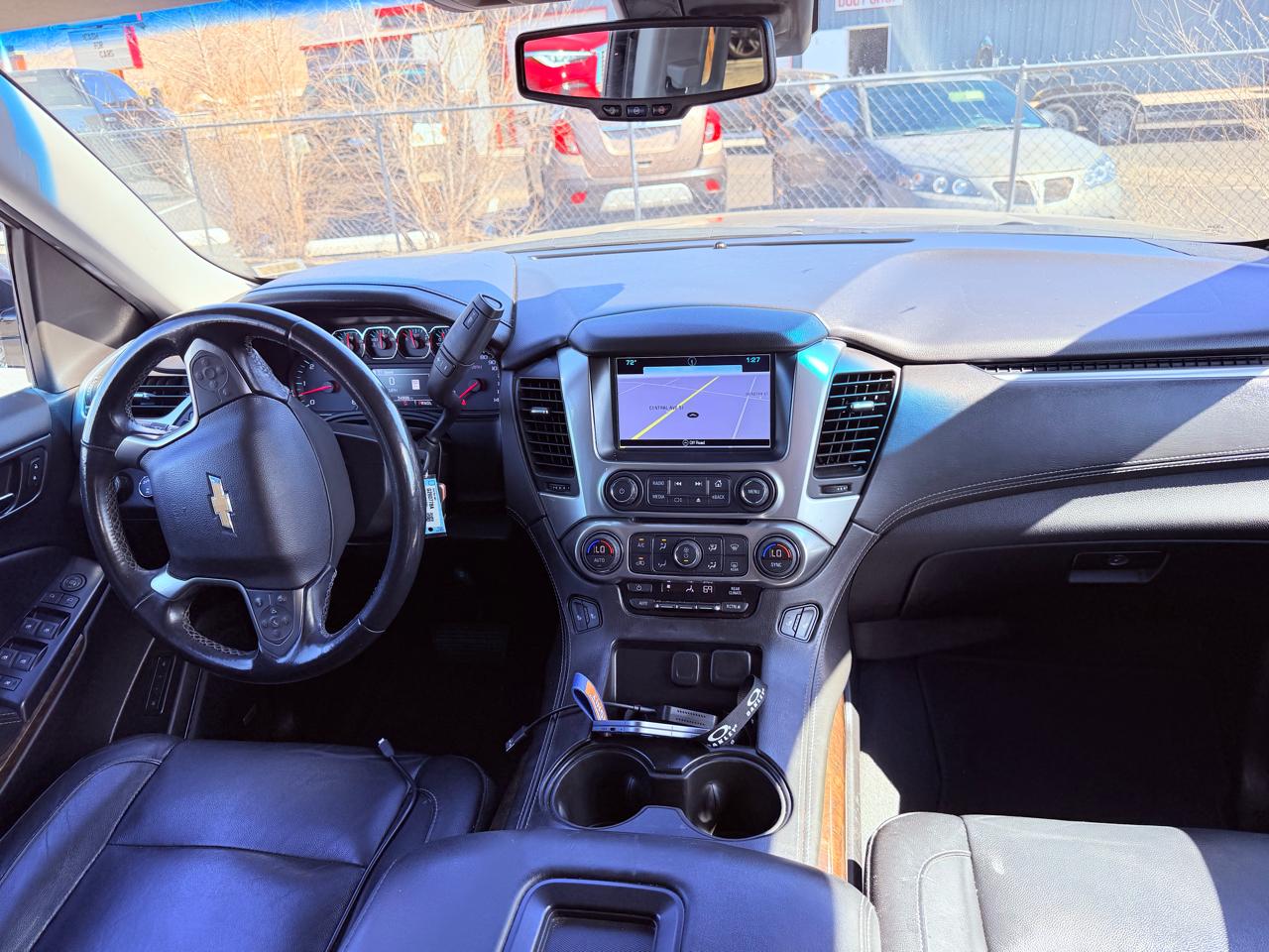 Chevrolet Suburban LT 4WD 2019