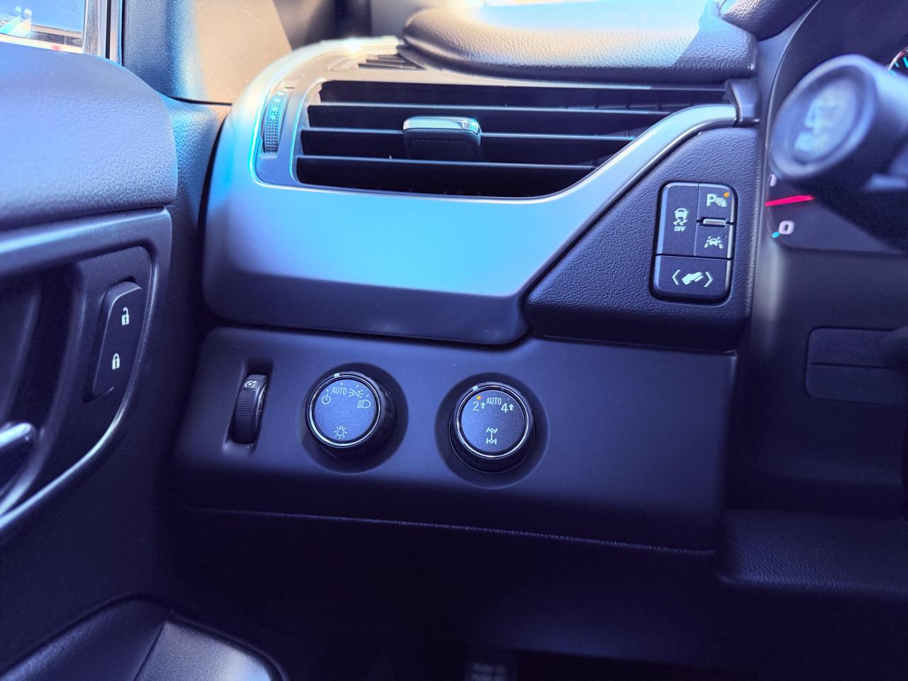 Chevrolet Suburban LT 4WD 2019