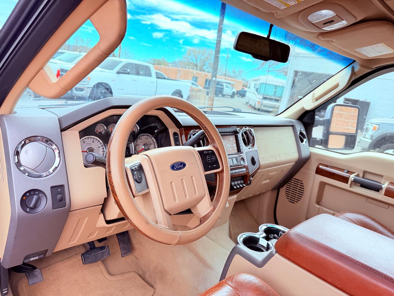 Ford F-350 SD Cabela Crew Cab 4WD 2010