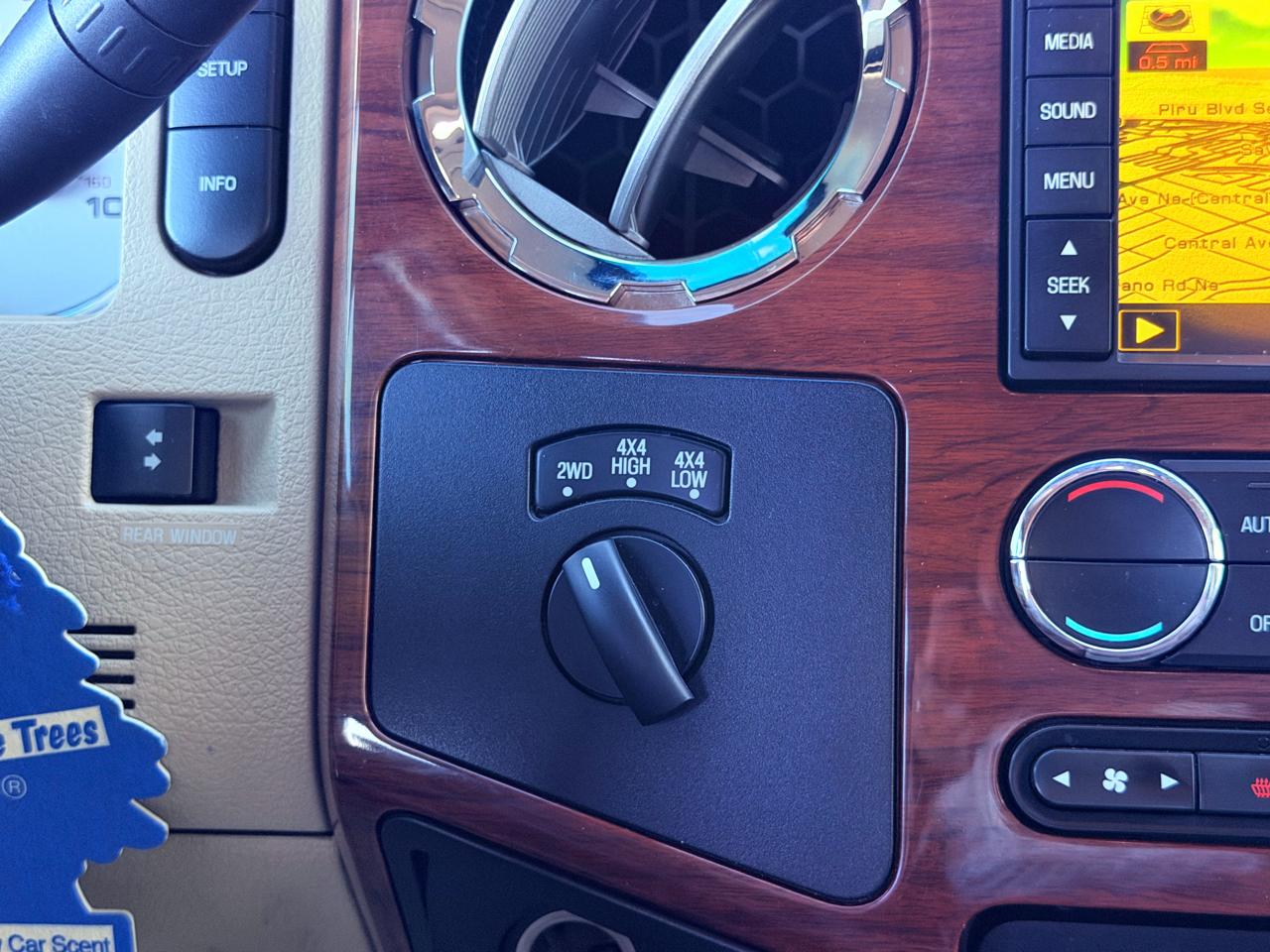 Ford F-350 SD King Ranch Crew Cab Long Bed 4WD 2010