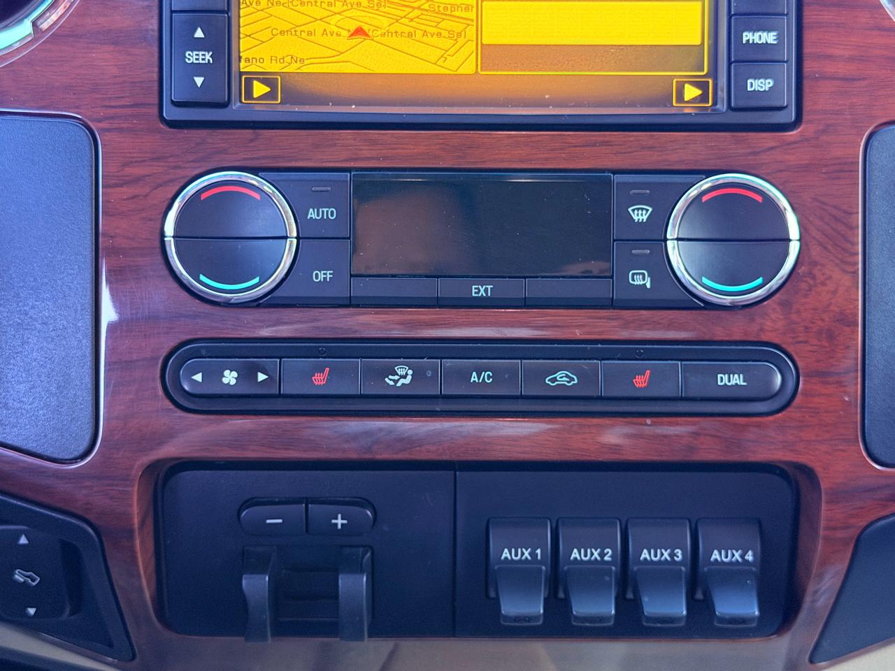 Ford F-350 SD King Ranch Crew Cab Long Bed 4WD 2010