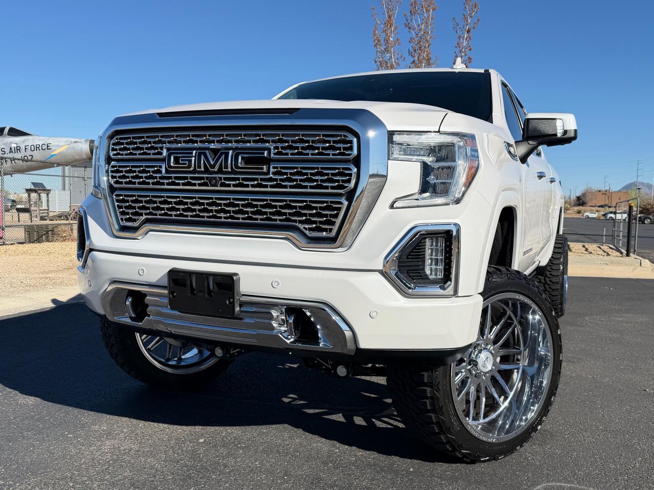 GMC Sierra 1500 Denali Crew Cab 4WD 2020