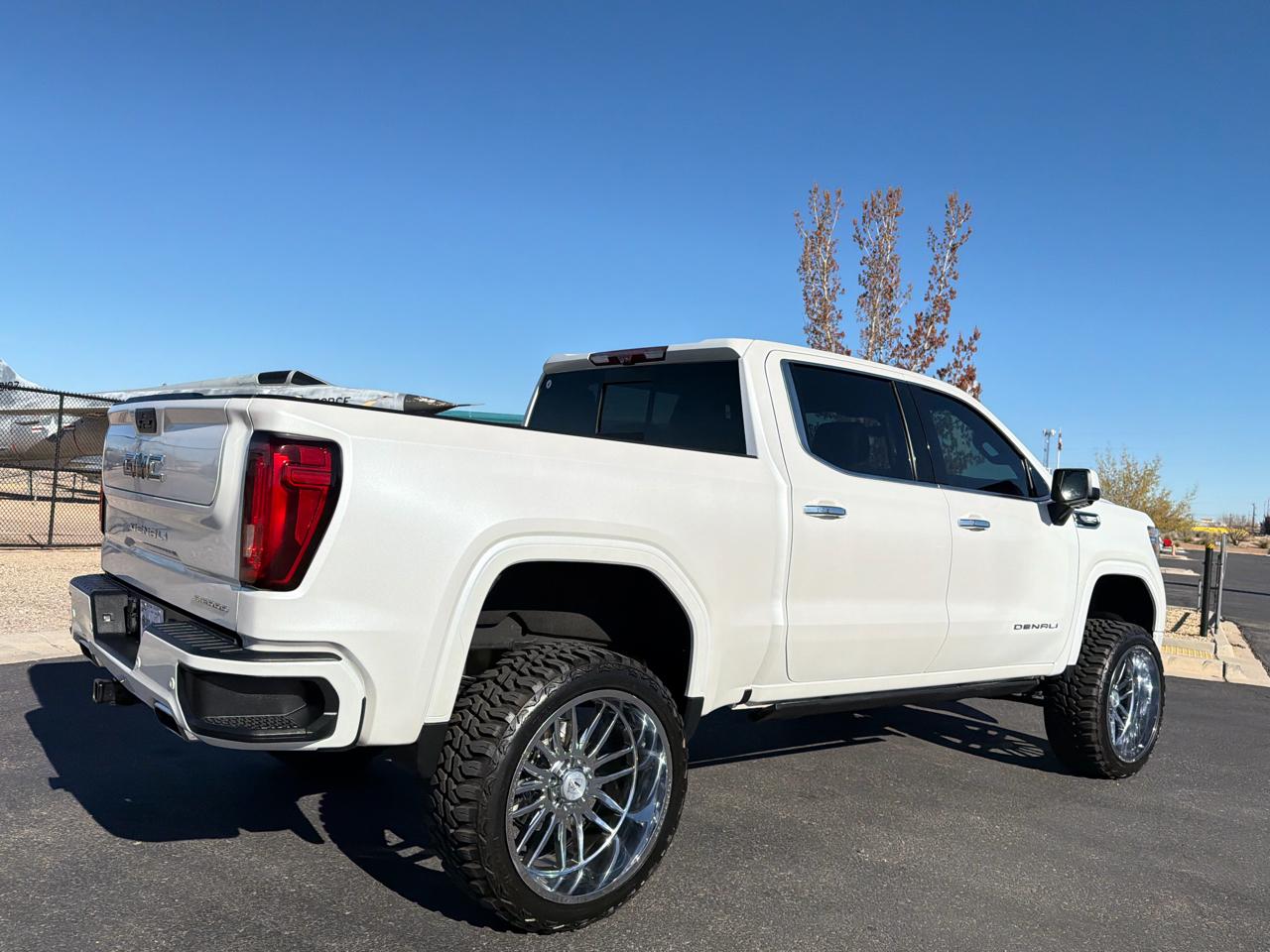 GMC Sierra 1500 Denali Crew Cab 4WD 2020