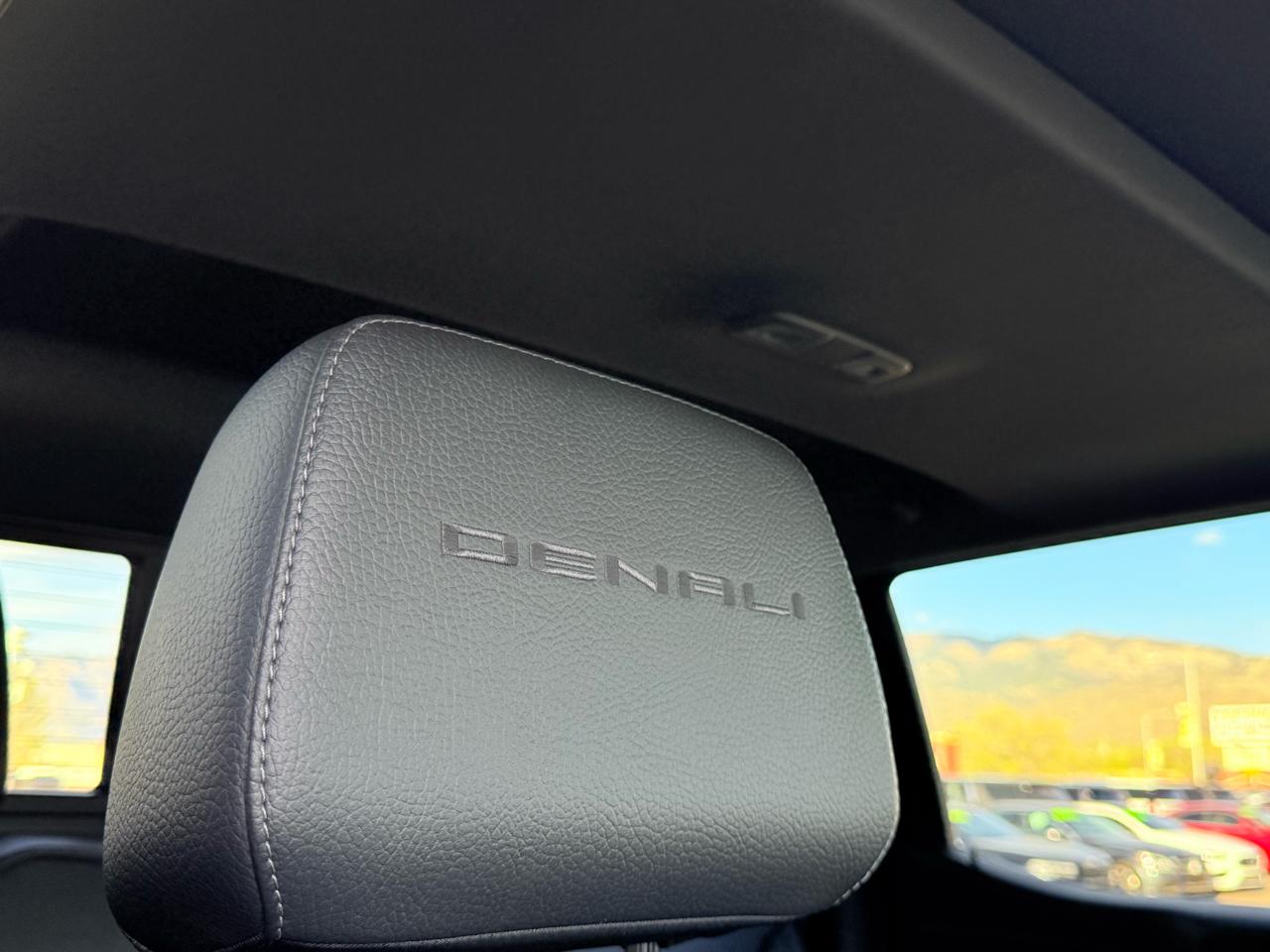 GMC Sierra 1500 Denali Crew Cab 4WD 2020