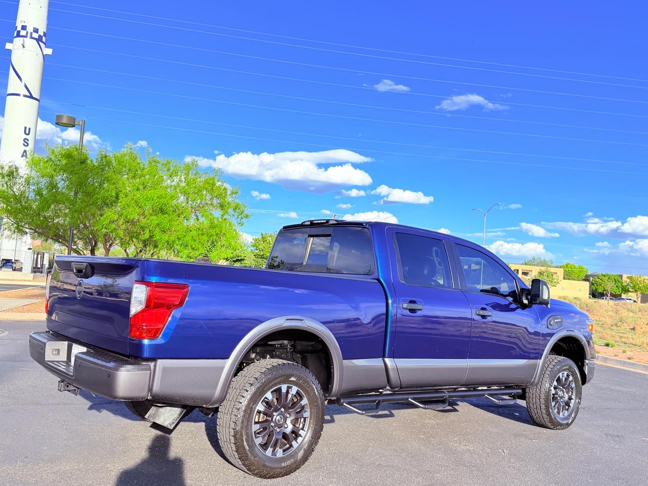 Nissan Titan XD PRO-4X Crew Cab 4WD 2016