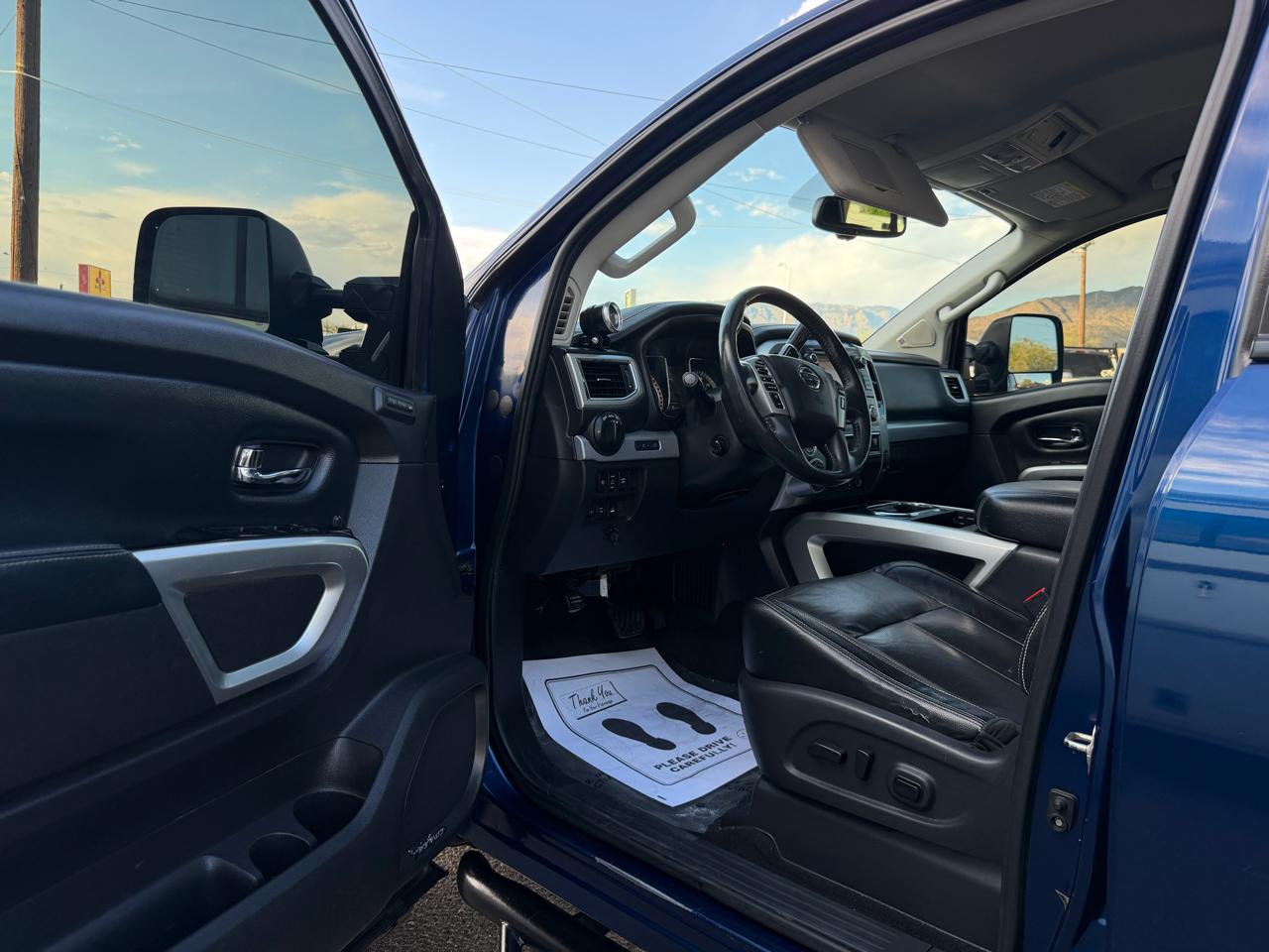 Nissan Titan XD PRO-4X Crew Cab 4WD 2016