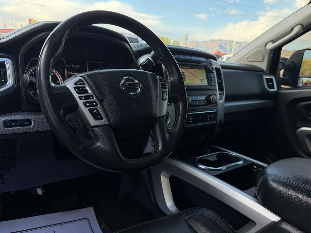 Nissan Titan XD PRO-4X Crew Cab 4WD 2016