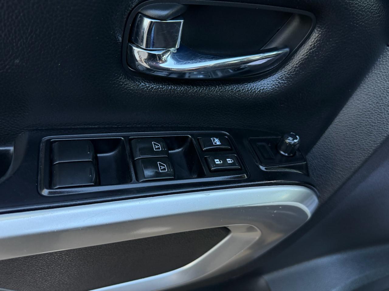 Nissan Titan XD PRO-4X Crew Cab 4WD 2016