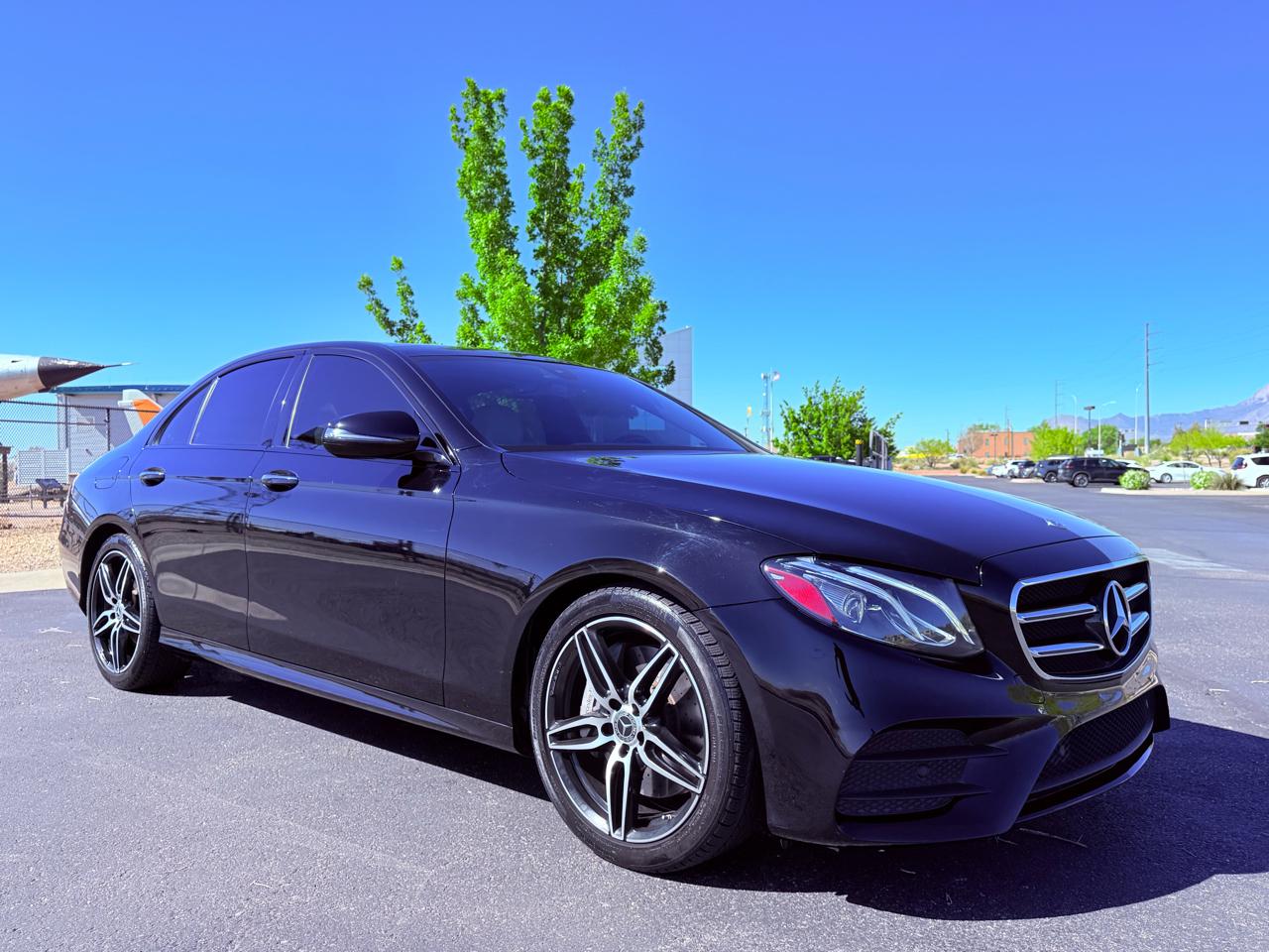 Mercedes-Benz E-Class E300 Luxury Sedan 2019