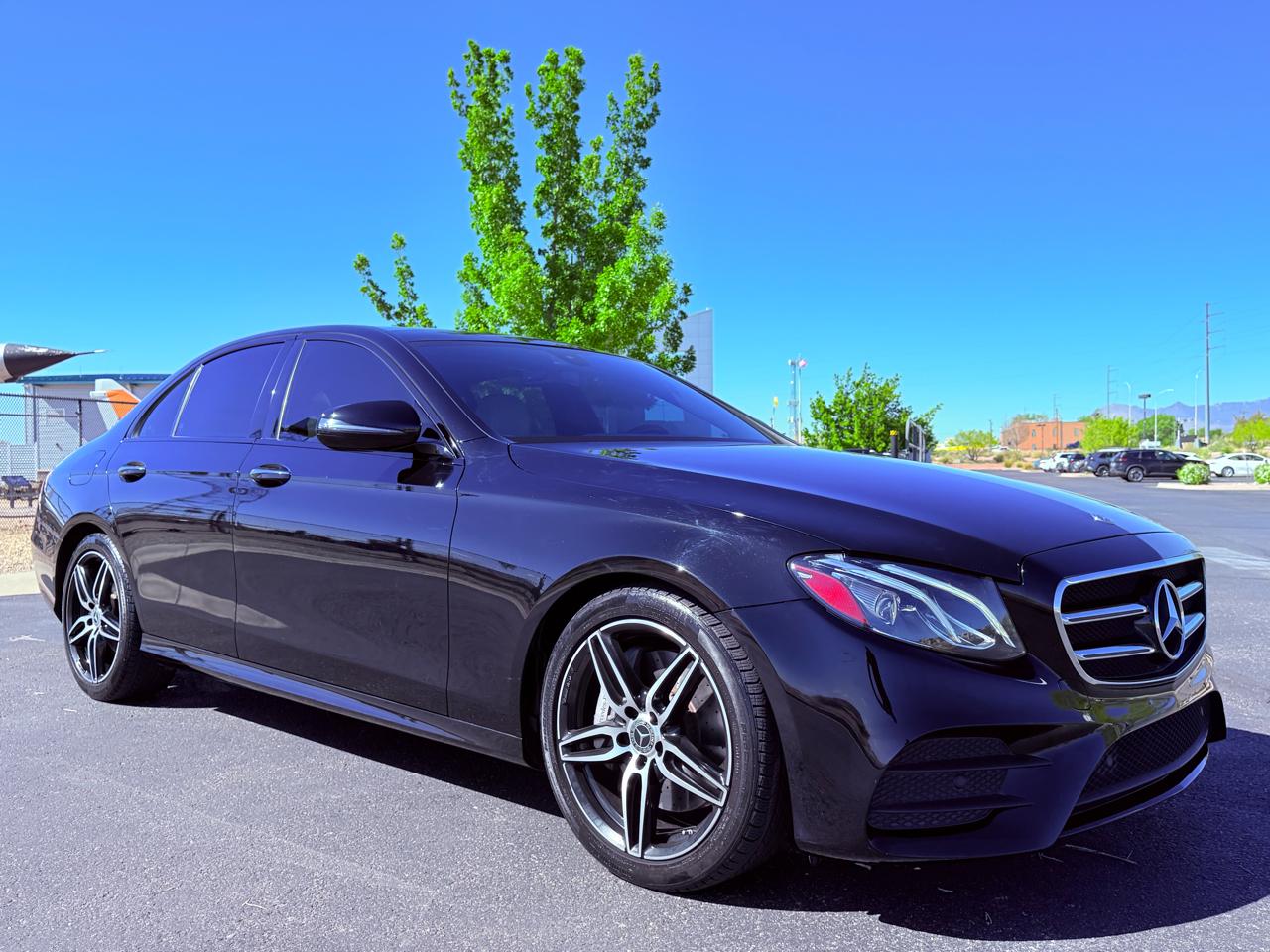 Mercedes-Benz E-Class E300 Luxury Sedan 2019