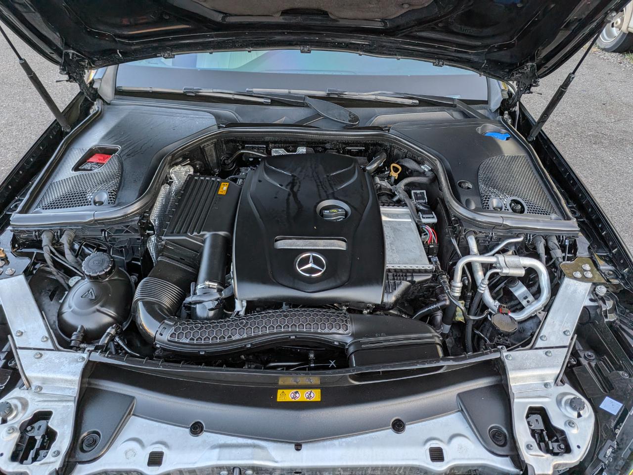 Mercedes-Benz E-Class E300 Luxury Sedan 2019