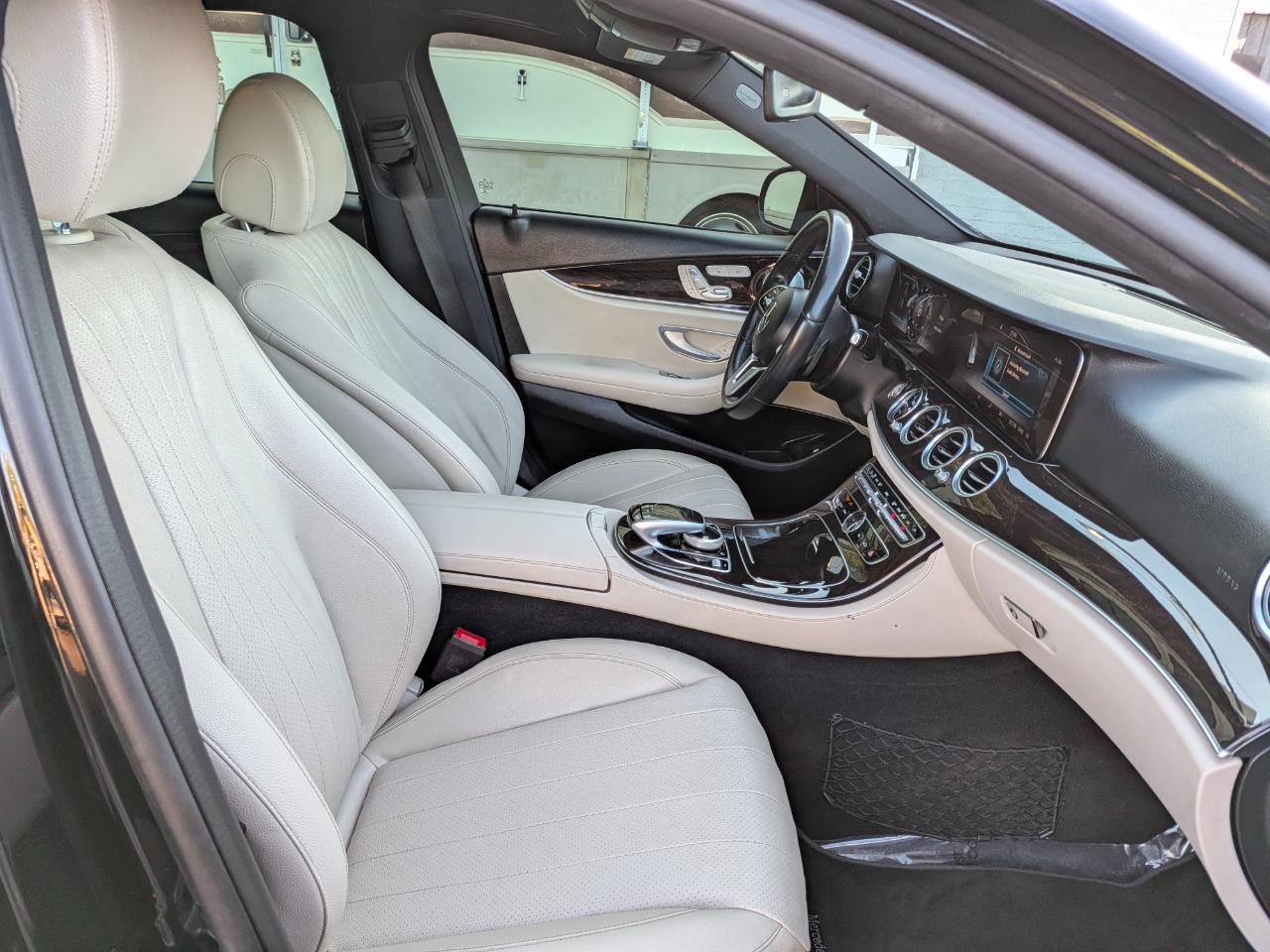 Mercedes-Benz E-Class E300 Luxury Sedan 2019