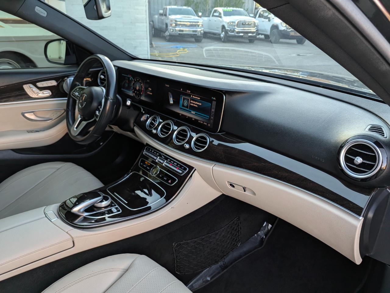 Mercedes-Benz E-Class E300 Luxury Sedan 2019