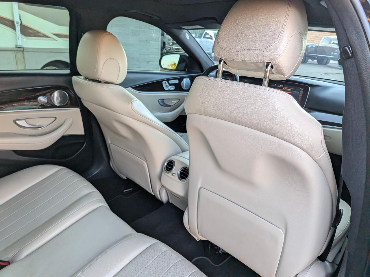 Mercedes-Benz E-Class E300 Luxury Sedan 2019