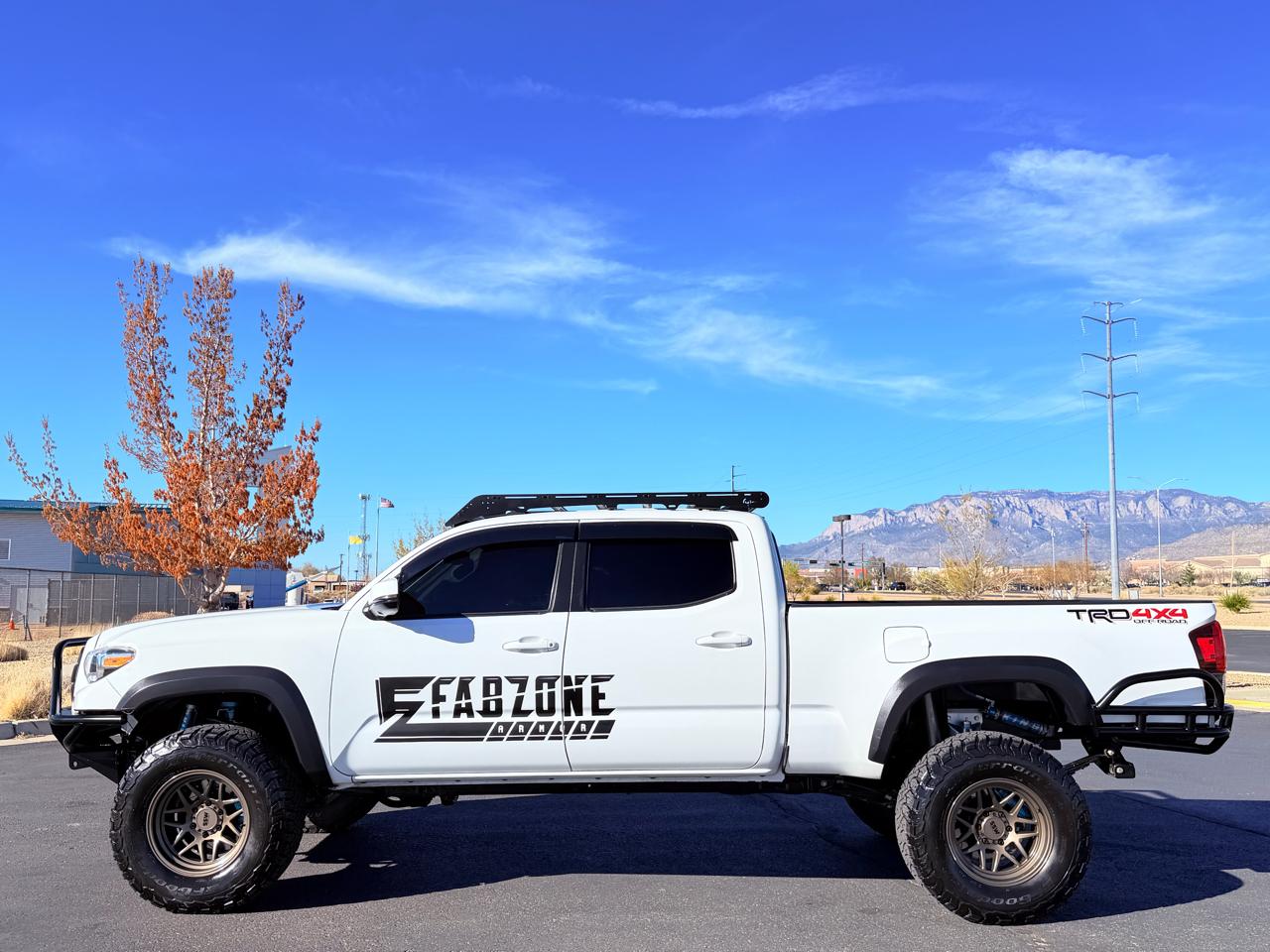 Toyota Tacoma SR5 Double Cab Super Long Bed V6 6AT 4WD 2023