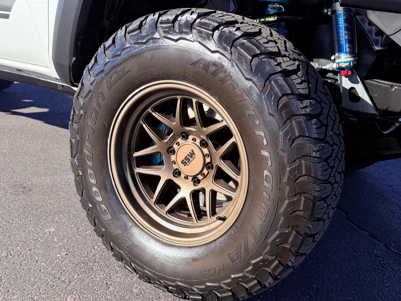 Toyota Tacoma SR5 Double Cab Super Long Bed V6 6AT 4WD 2023