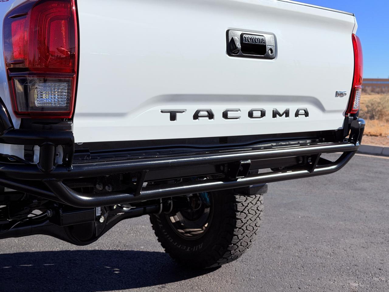Toyota Tacoma SR5 Double Cab Super Long Bed V6 6AT 4WD 2023