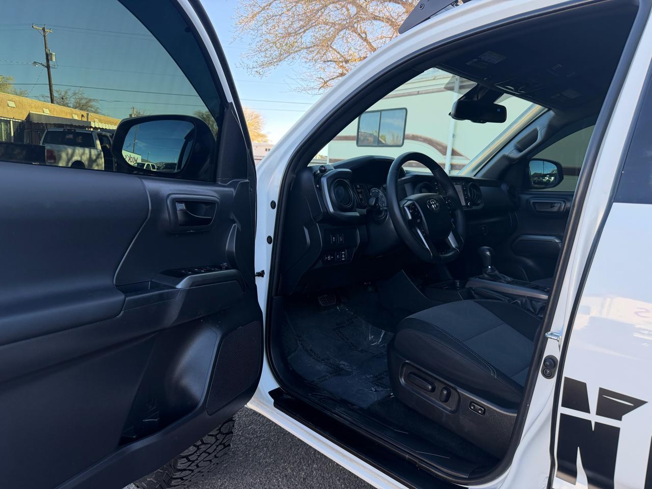 Toyota Tacoma SR5 Double Cab Super Long Bed V6 6AT 4WD 2023