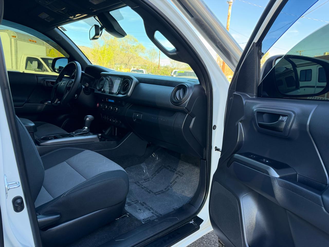 Toyota Tacoma SR5 Double Cab Super Long Bed V6 6AT 4WD 2023