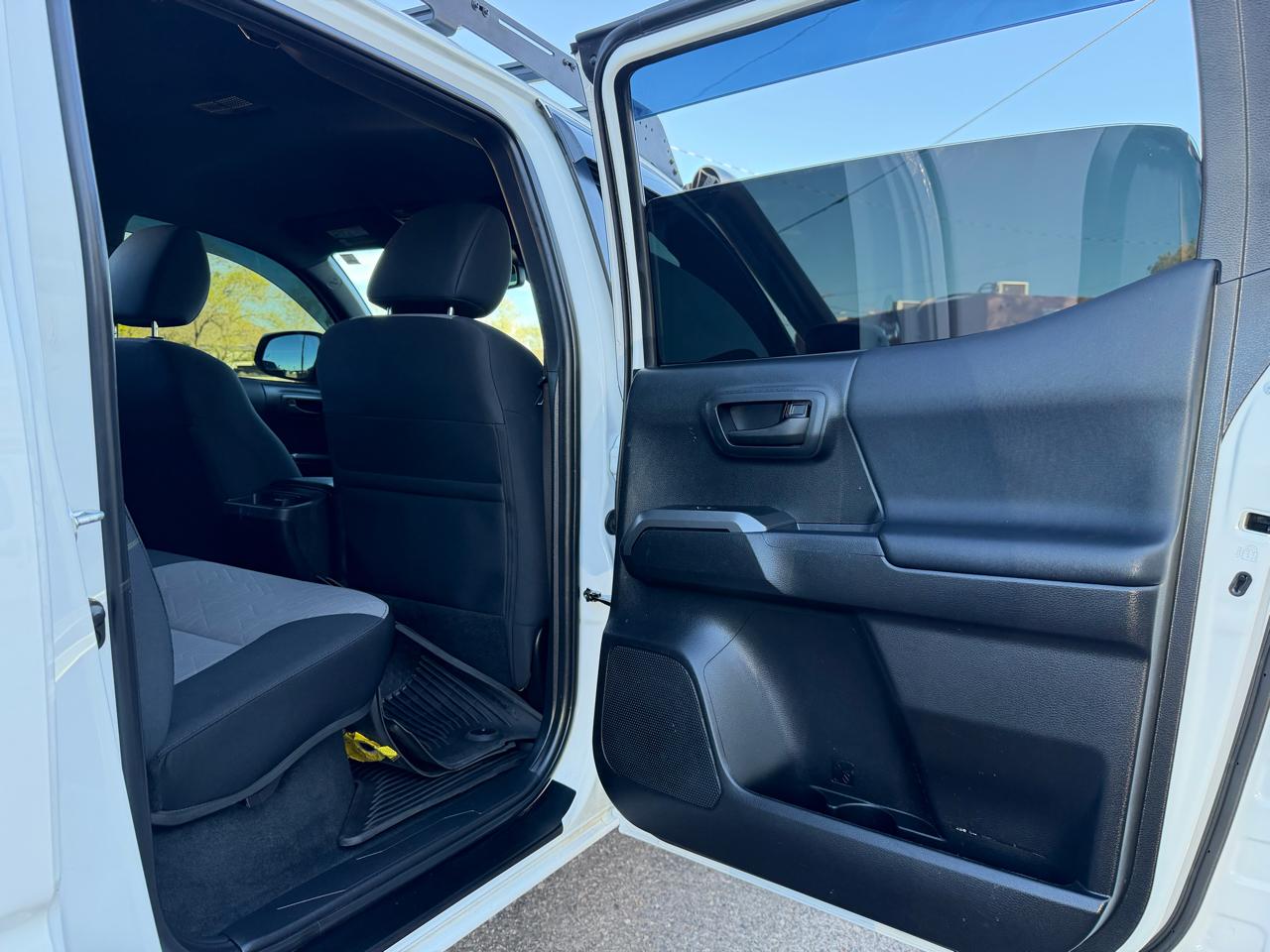 Toyota Tacoma SR5 Double Cab Super Long Bed V6 6AT 4WD 2023