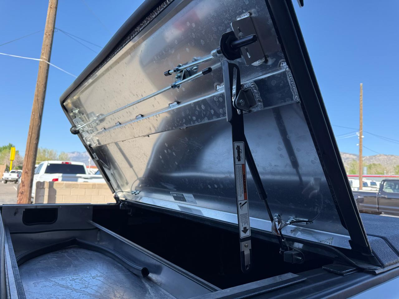 Ford F-250 SD Lariat Crew Cab 4WD 2016