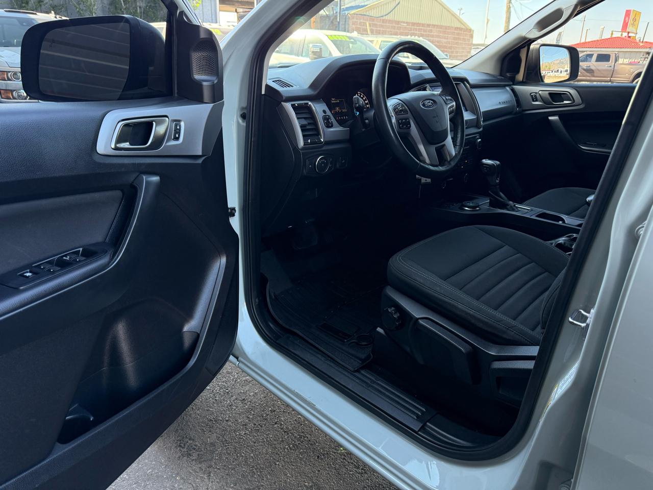 Ford F-250 SD Lariat Crew Cab 4WD 2016