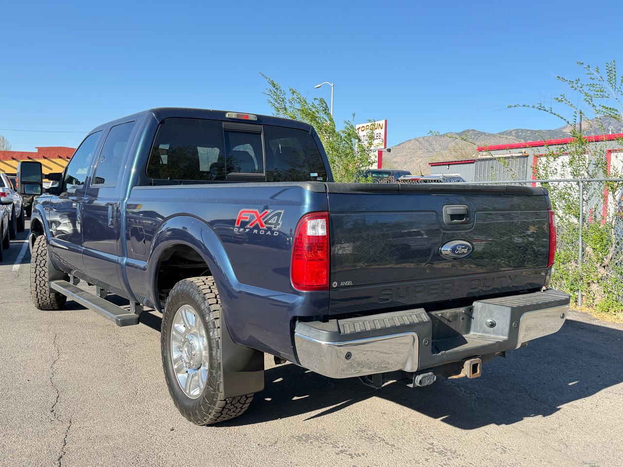 Ford F-250 SD Lariat Crew Cab 4WD 2016