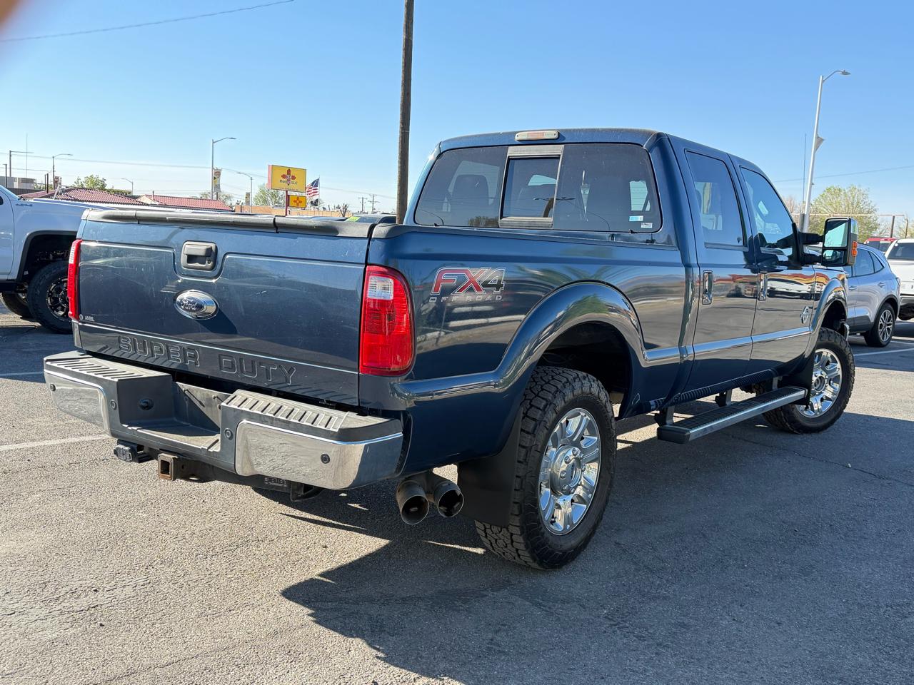 Ford F-250 SD Lariat Crew Cab 4WD 2016