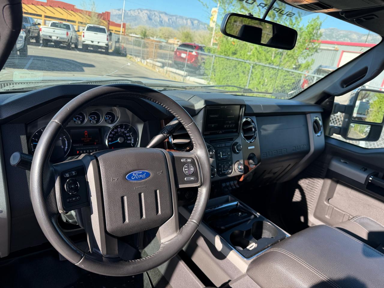 Ford F-250 SD Lariat Crew Cab 4WD 2016