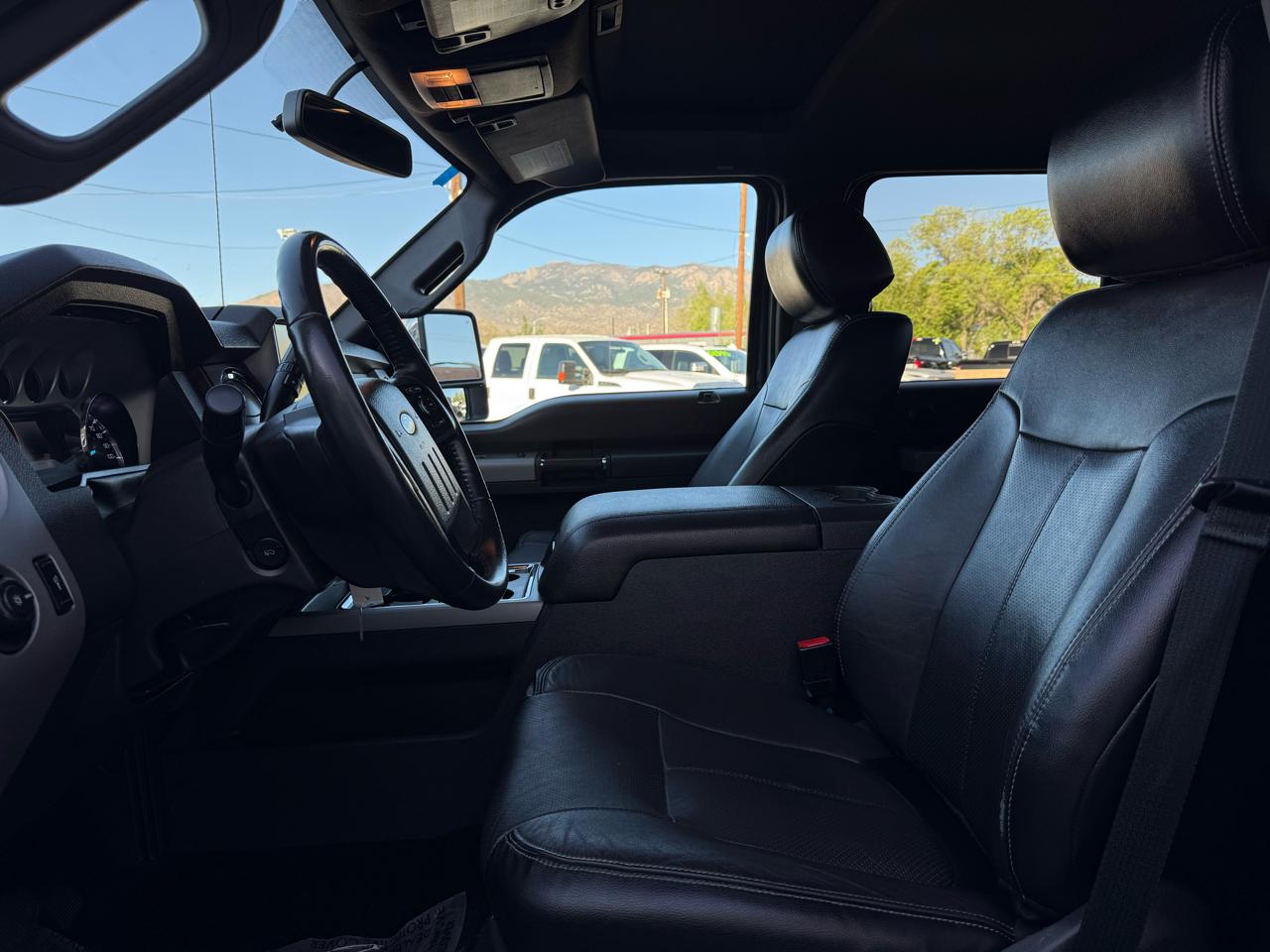 Ford F-250 SD Lariat Crew Cab 4WD 2016