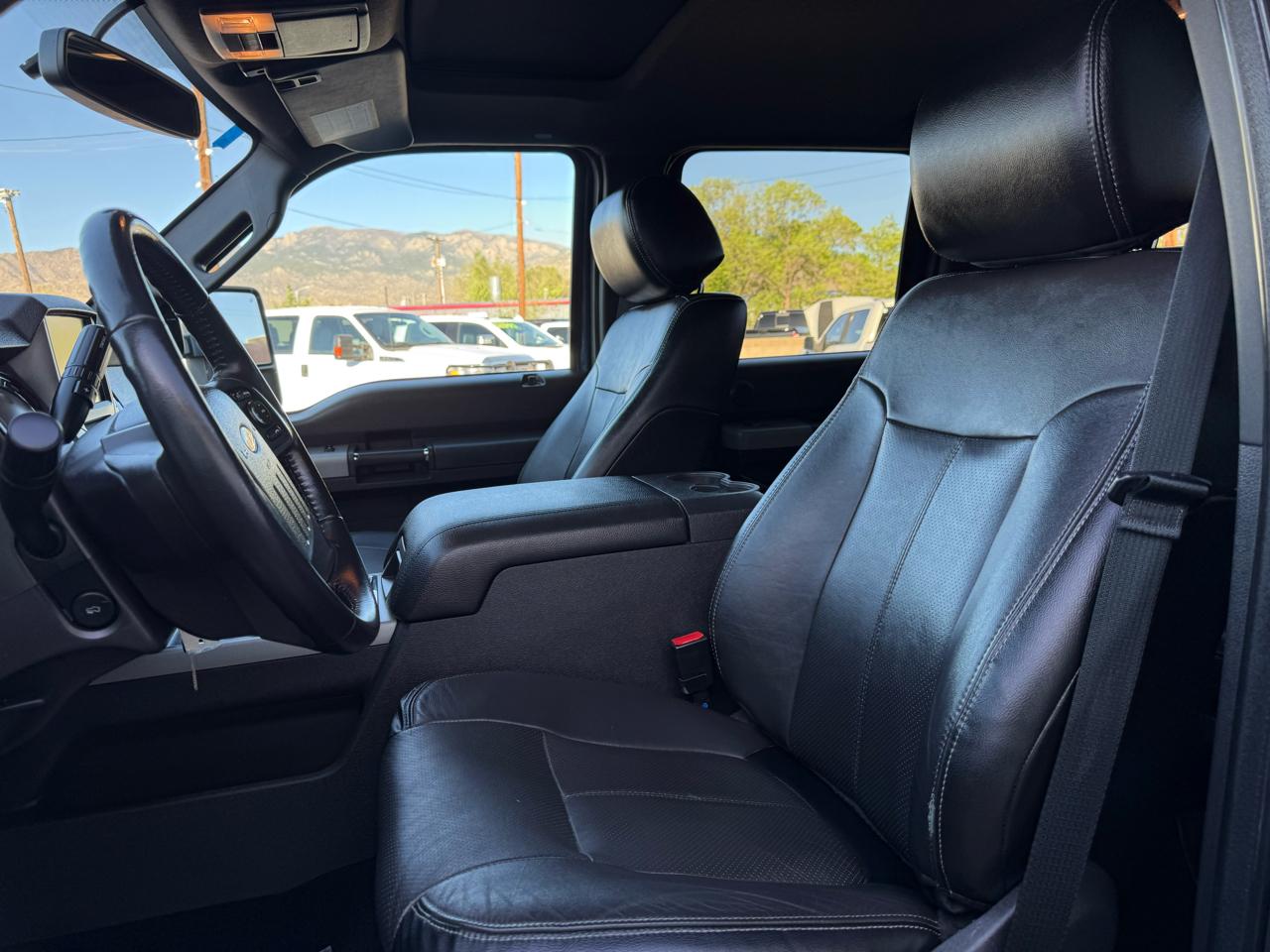 Ford F-250 SD Lariat Crew Cab 4WD 2016