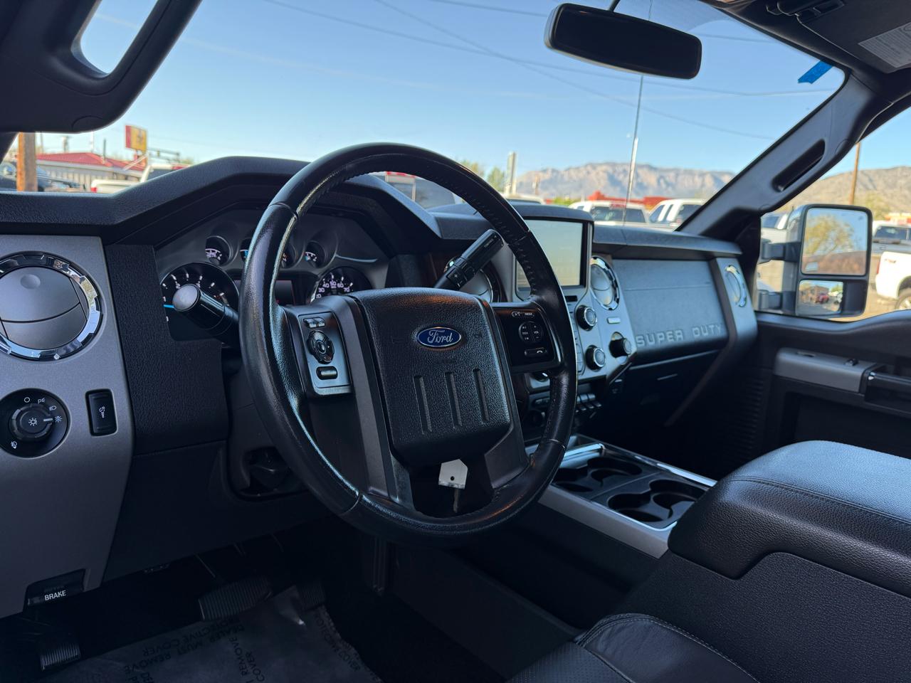 Ford F-250 SD Lariat Crew Cab 4WD 2016