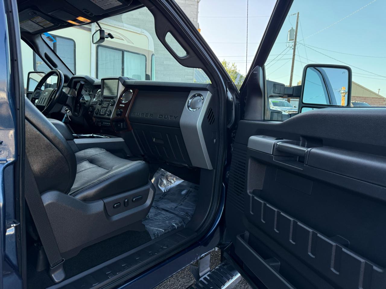 Ford F-250 SD Lariat Crew Cab 4WD 2016