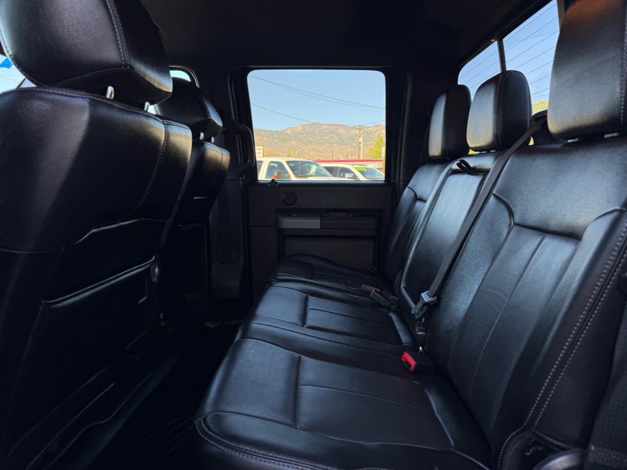 Ford F-250 SD Lariat Crew Cab 4WD 2016