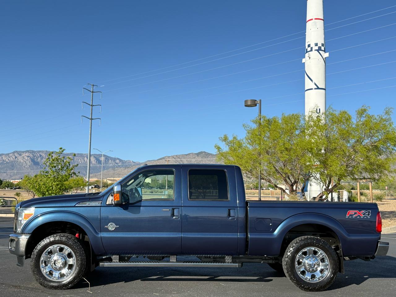 Ford F-250 SD Lariat Crew Cab 4WD 2016