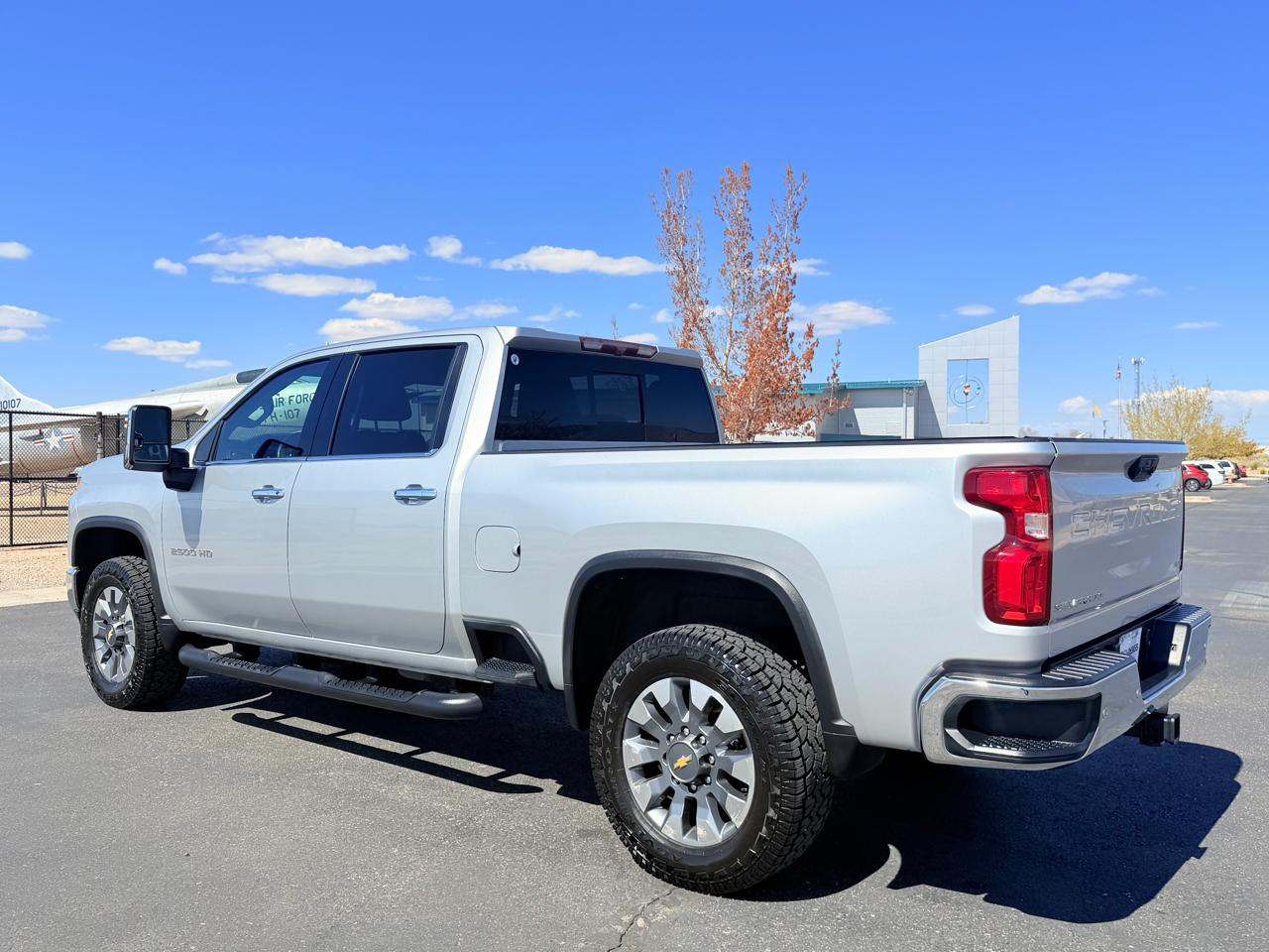 Chevrolet Silverado 2500HD LTZ Crew Cab 4WD 2021