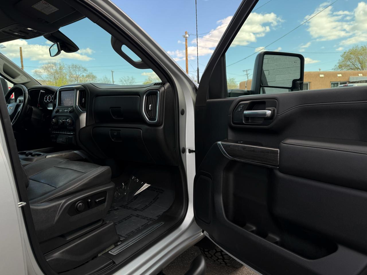 Chevrolet Silverado 2500HD LTZ Crew Cab 4WD 2021