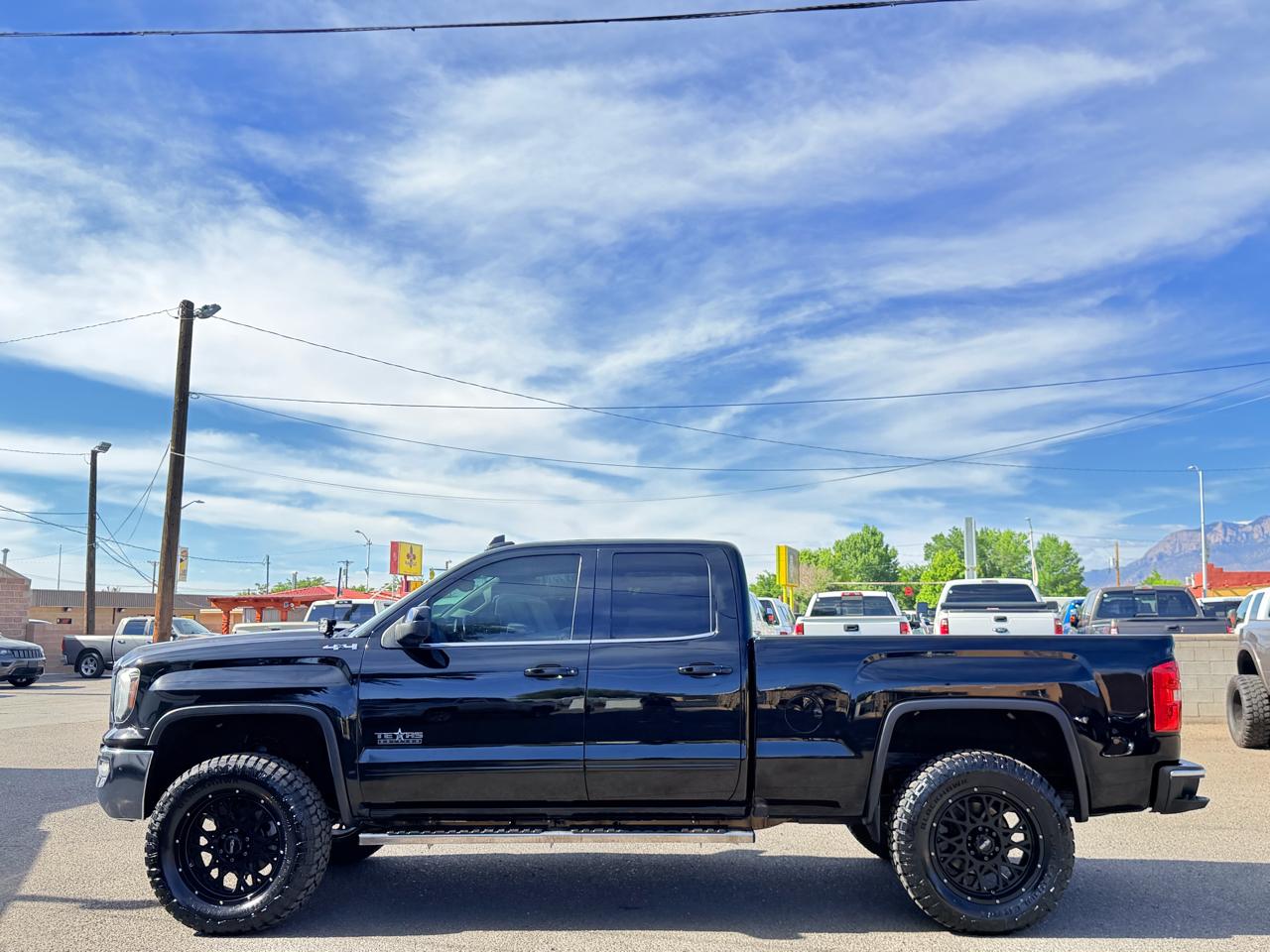 GMC Sierra 1500 SLE Double Cab 4WD 2019