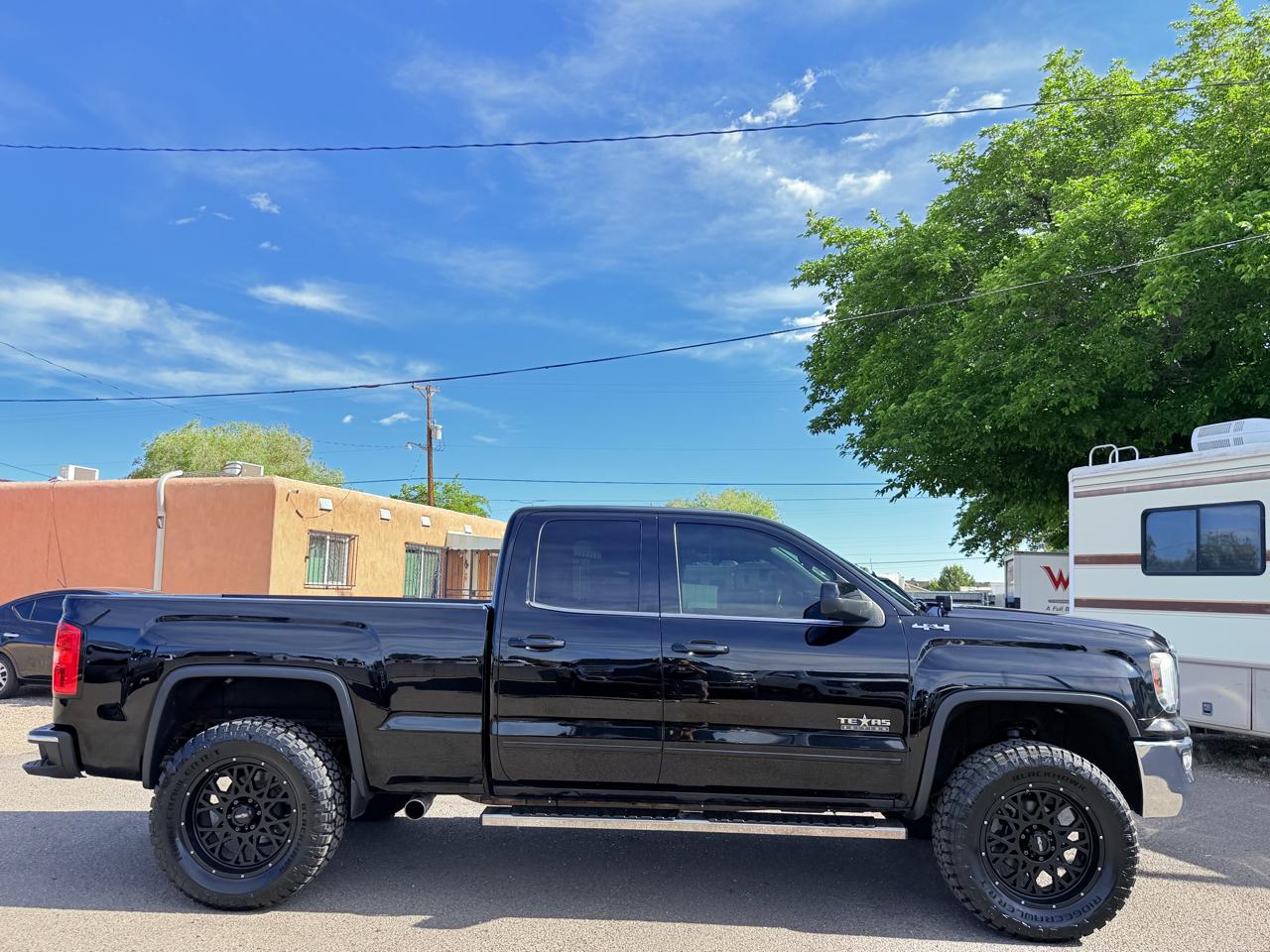 GMC Sierra 1500 SLE Double Cab 4WD 2019