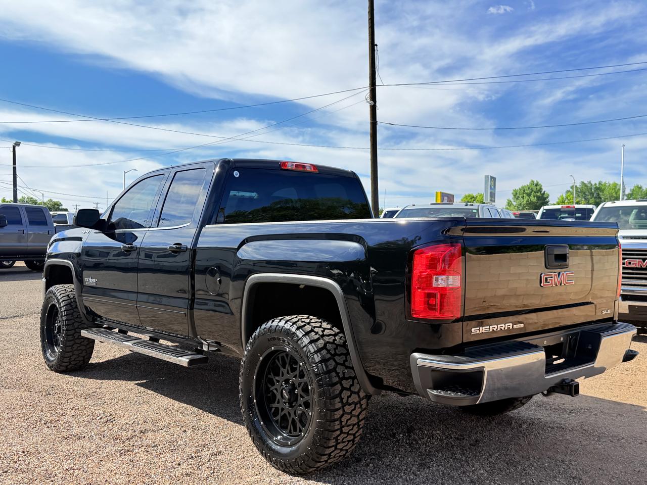 GMC Sierra 1500 SLE Double Cab 4WD 2019
