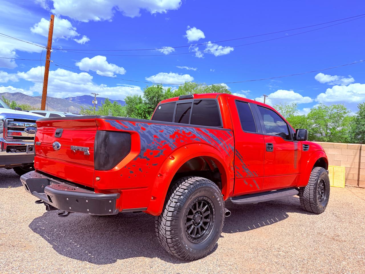 Ford F-150 SVT Raptor SuperCab 5.5-ft. Bed 4WD 2010