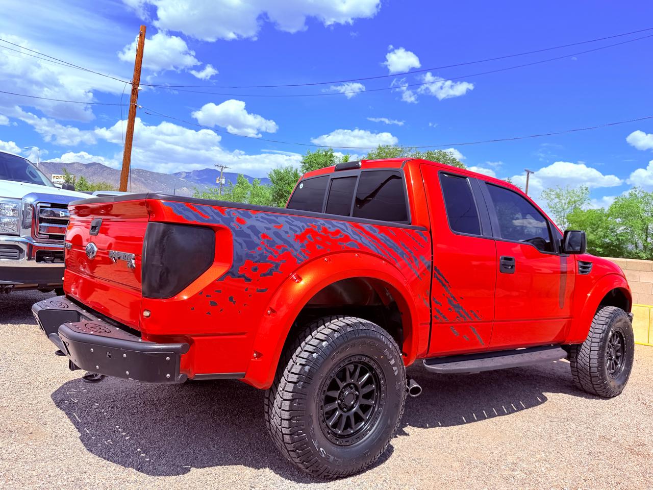 Ford F-150 SVT Raptor SuperCab 5.5-ft. Bed 4WD 2010