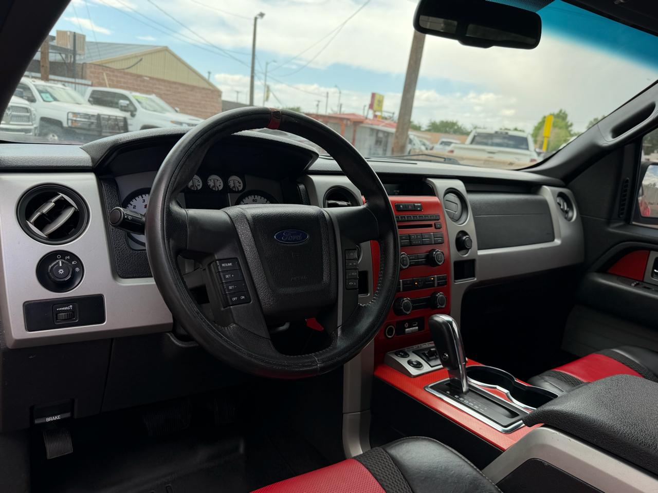 Ford F-150 SVT Raptor SuperCab 5.5-ft. Bed 4WD 2010