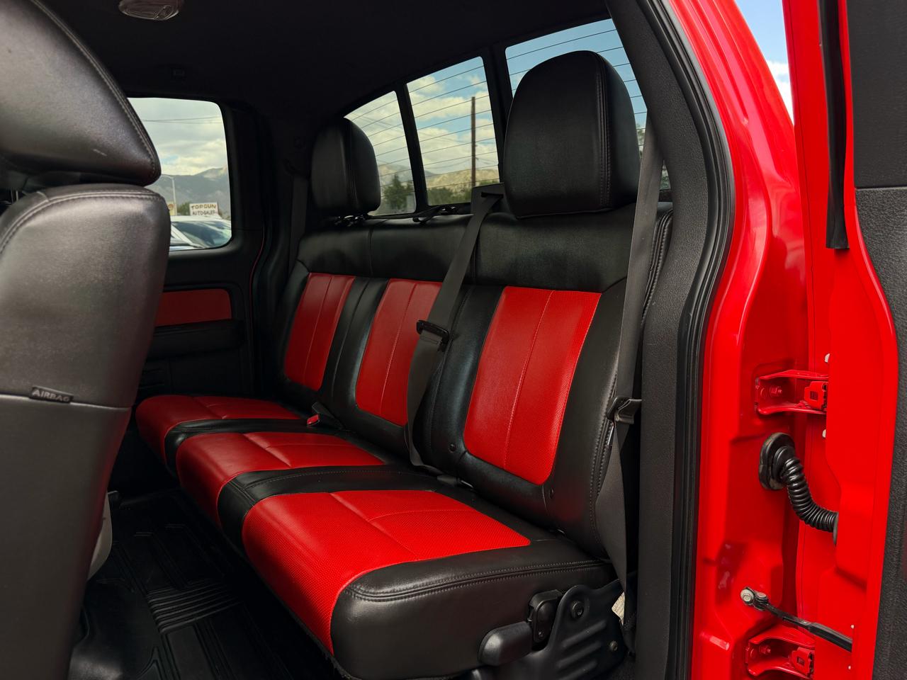 Ford F-150 SVT Raptor SuperCab 5.5-ft. Bed 4WD 2010