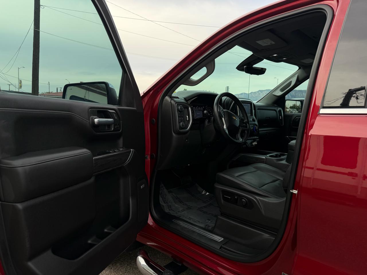 Chevrolet Silverado 1500 4WD Crew Cab 147" LTZ 2020
